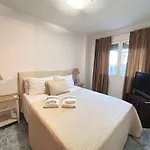 Sea Views Apartment