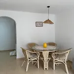 Apartment Sea Views *