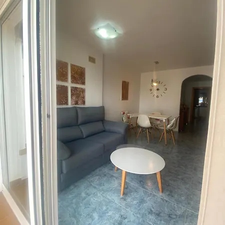 Sea Views Apartment *