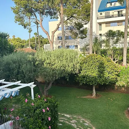 Sea Views Apartment