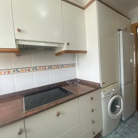 Sea Views Апартаменты *